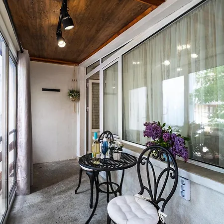 דירה Cozy In Center